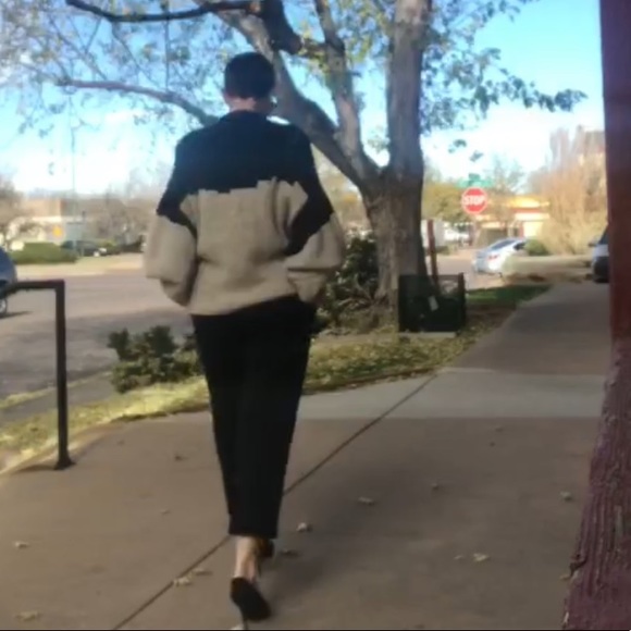 Sweater. Hand knit. Over size - Picture 3 of 8